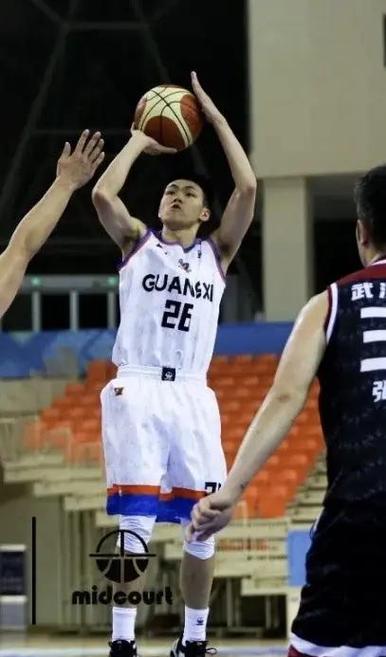 霍姆格伦的 霍姆格伦的